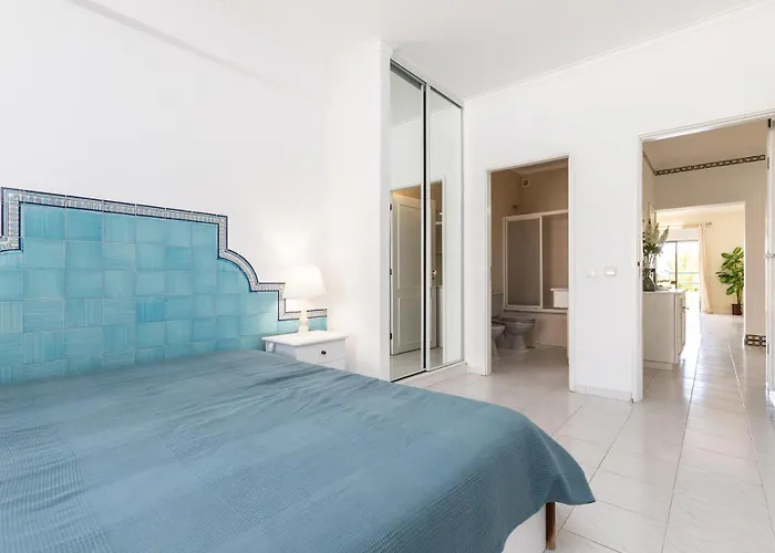 Superb Front Carteia Flat * Quarteira