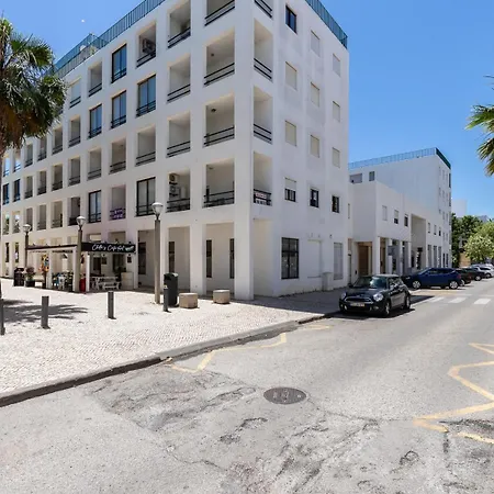 Superb Front Carteia Flat
